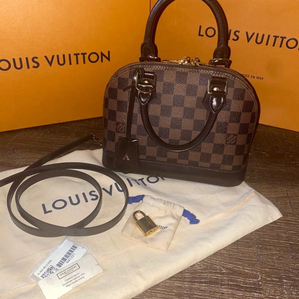 Louis Vuitton Alma bb